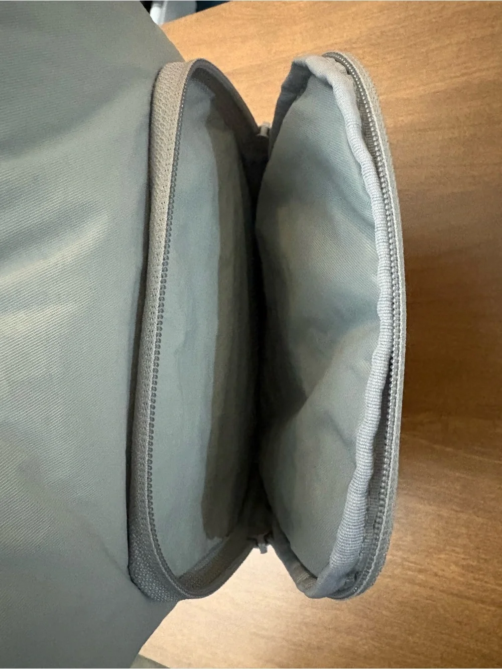 Elago Light Gray Tech Sleeve with Front Pocket NWT